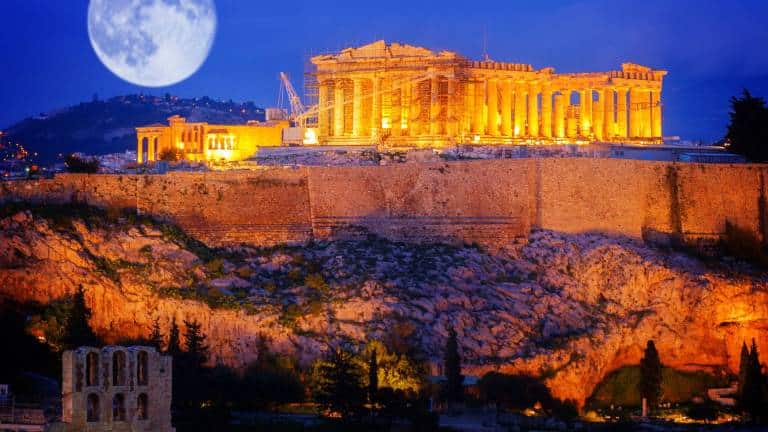 Găsește cazarea perfectă și descoperă sfaturi utile pentru călătoria ta în Atena!