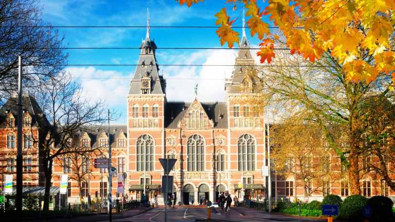 Cultura și istoria vibrantă a orașului Amsterdam3