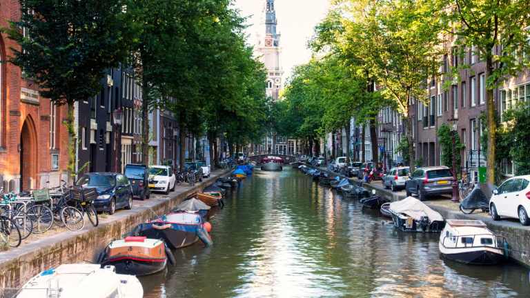Zone frumoase de vizitat în Amsterdam