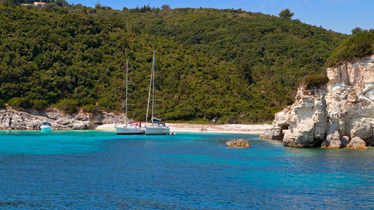 Antipaxos - Mică și încântătoare, cu unele dintre cele mai frumoase plaje din Grecia.